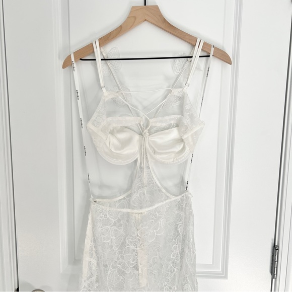 For Love and Lemons Mackenzie Butterfly Lace Slip Cut Out Dress Size Med… - Picture 12 of 14